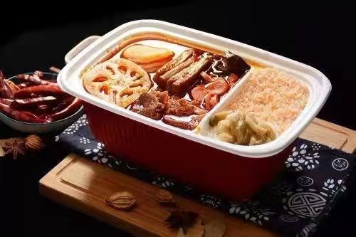 深圳品牌設(shè)計(jì)｜沸騰的自熱食品之戰(zhàn)，新老巨頭誰(shuí)將勝出？